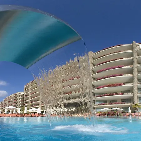Emerald Sport And Activities Club * La Playa de Tauro
